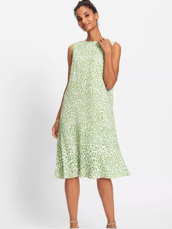 Olsen Dresses & Skirts - Olsen/ Sleeveless Green, Beige, White Pebble-Print Shift Dress/ Size US 8